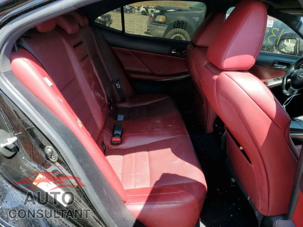 LEXUS IS 2014 - JTHCE1D26E5000299