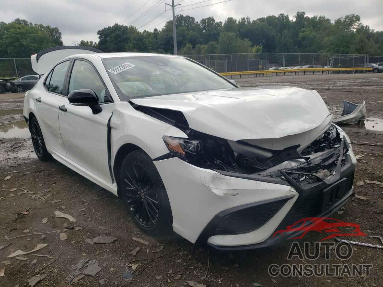 TOYOTA CAMRY 2022 - 4T1G11BK2NU056369