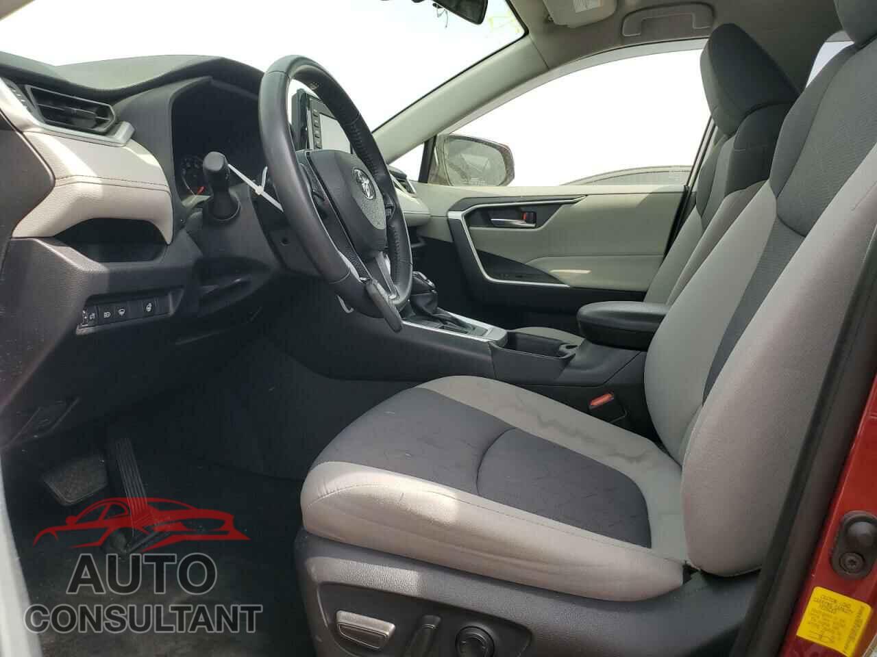 TOYOTA RAV4 2020 - JTMP1RFVXLD052493