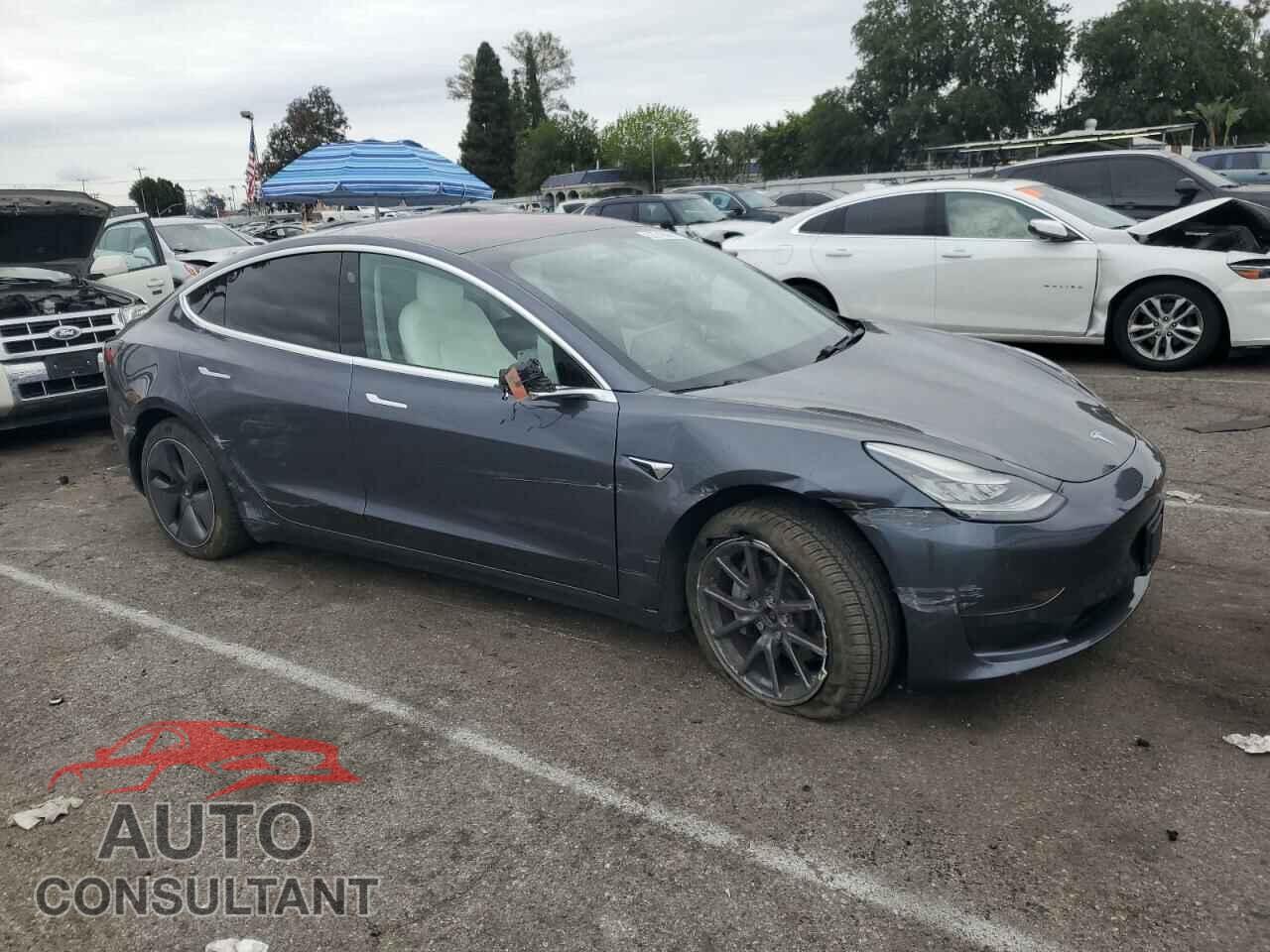 TESLA MODEL 3 2018 - 5YJ3E1EB8JF085672