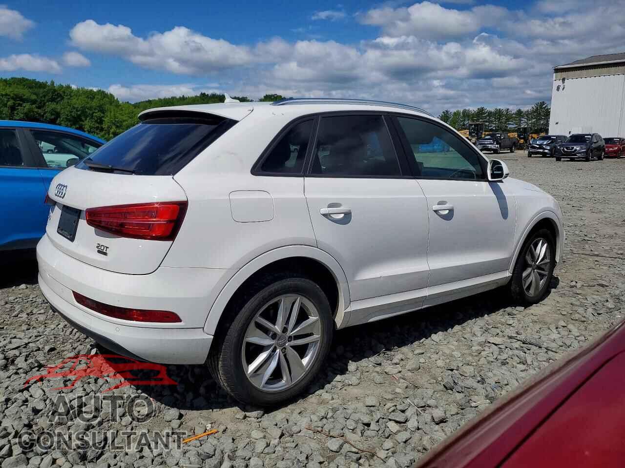 AUDI Q3 2017 - WA1ECCFS0HR010021