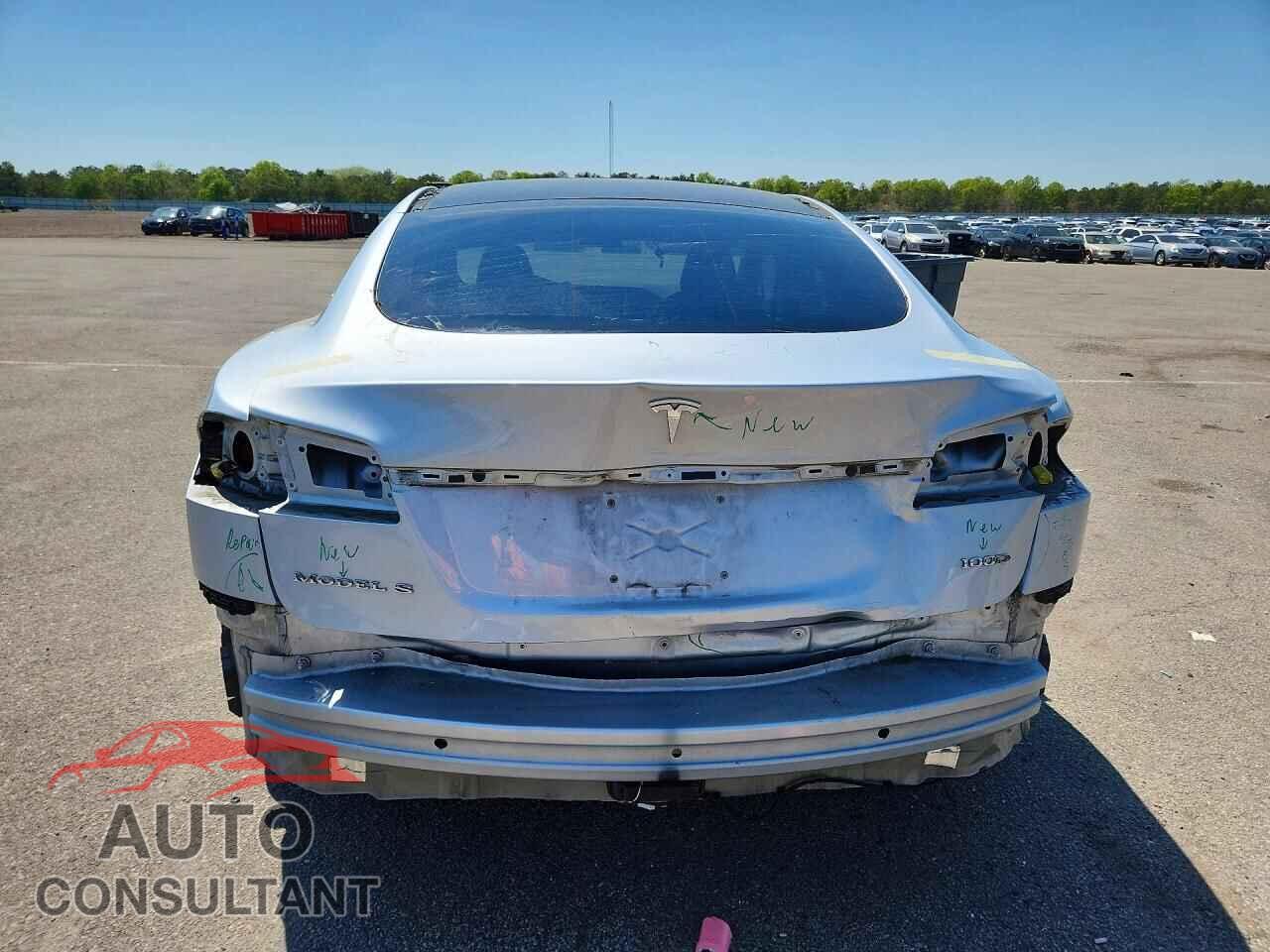 TESLA MODEL S 2017 - 5YJSA1E2XHF230373