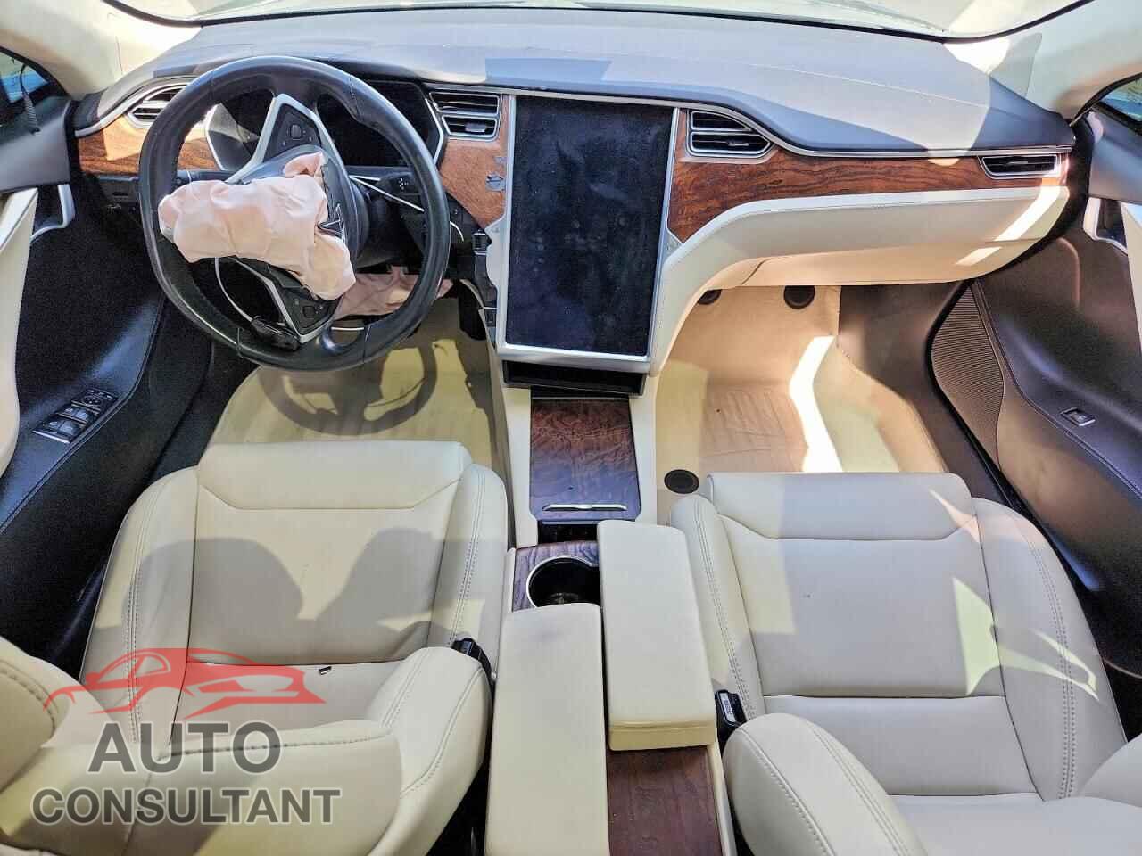 TESLA MODEL S 2018 - 5YJSA1E25JF244834