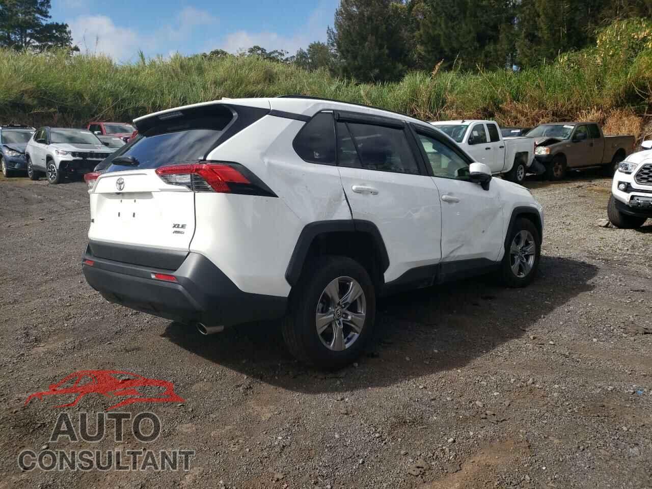 TOYOTA RAV4 2023 - JTMP1RFVXPD101164