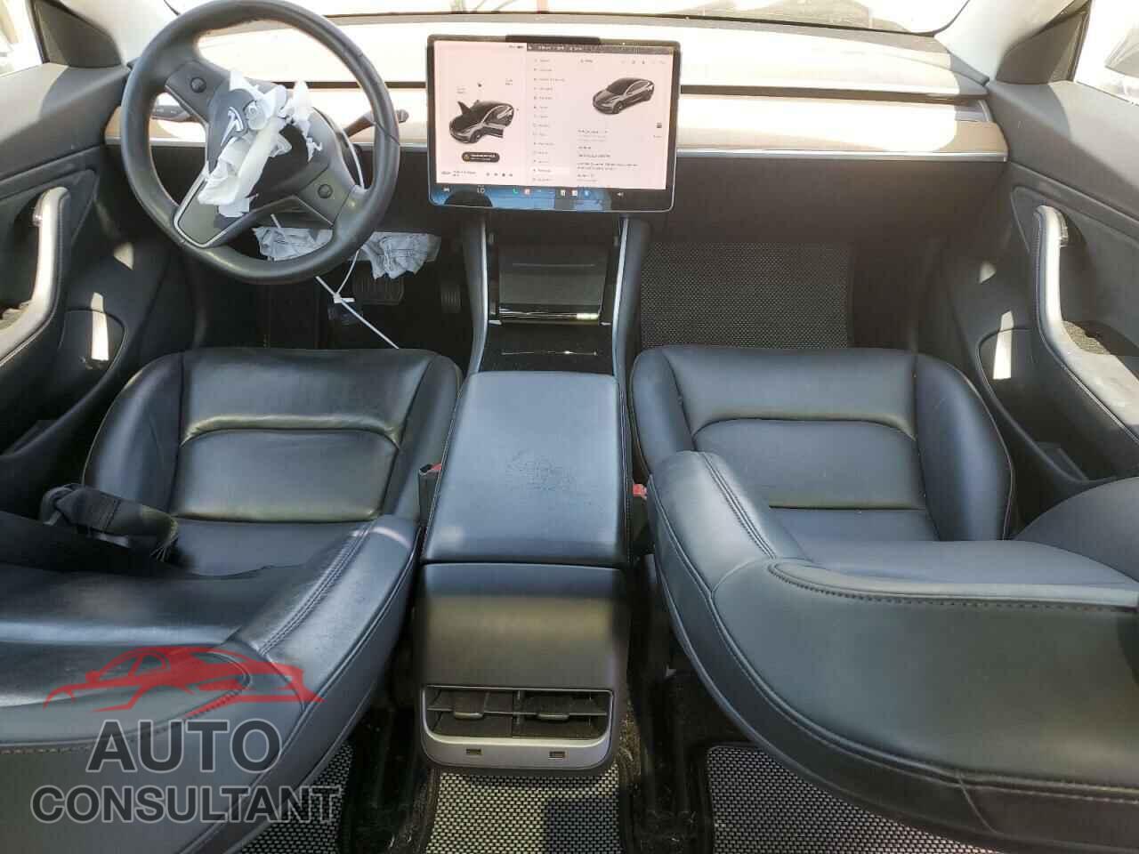 TESLA MODEL 3 2020 - 5YJ3E1EBXLF627759