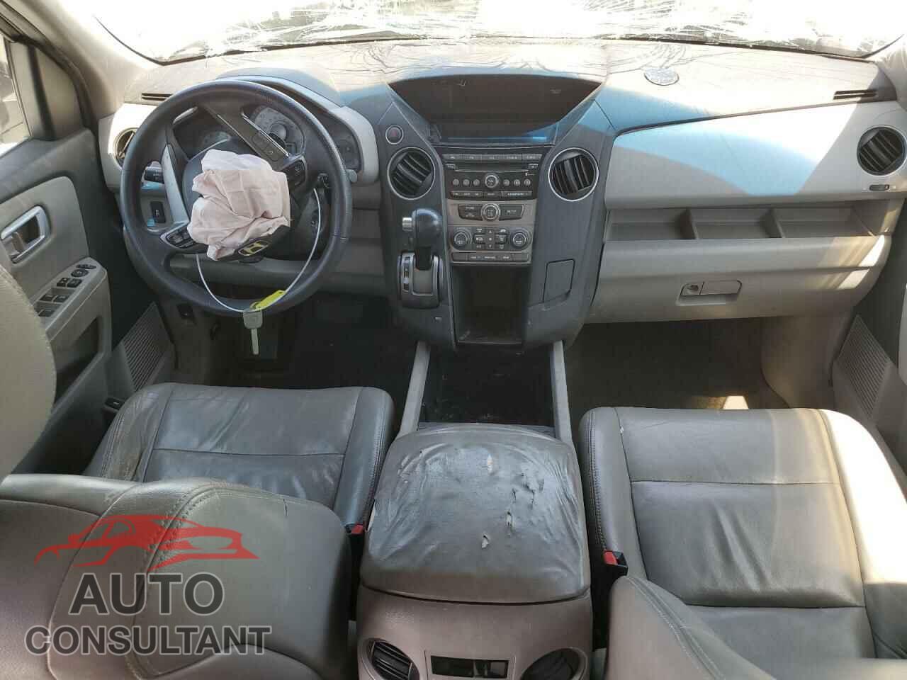 HONDA PILOT 2012 - 5FNYF3H45CB037576
