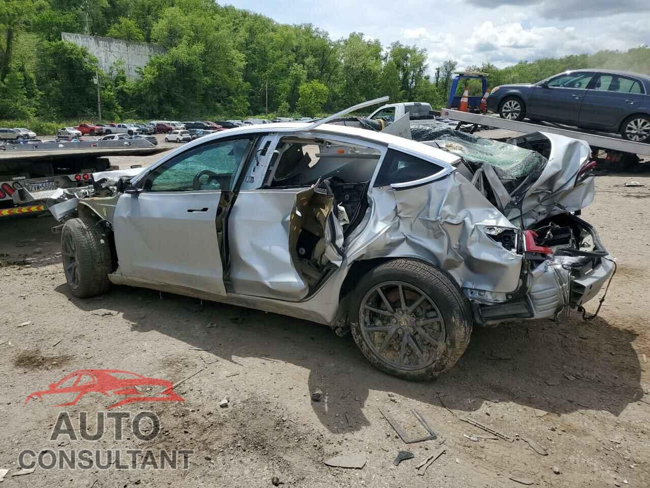 TESLA MODEL 3 2018 - 5YJ3E1EB5JF074824