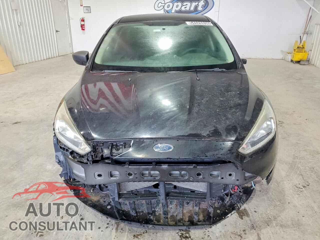 FORD FOCUS 2017 - 1FADP3E22HL222595
