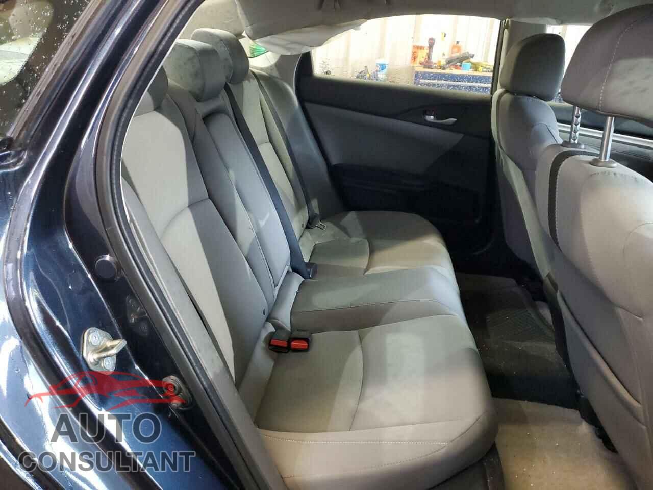 HONDA CIVIC 2017 - 19XFC2F79HE217146