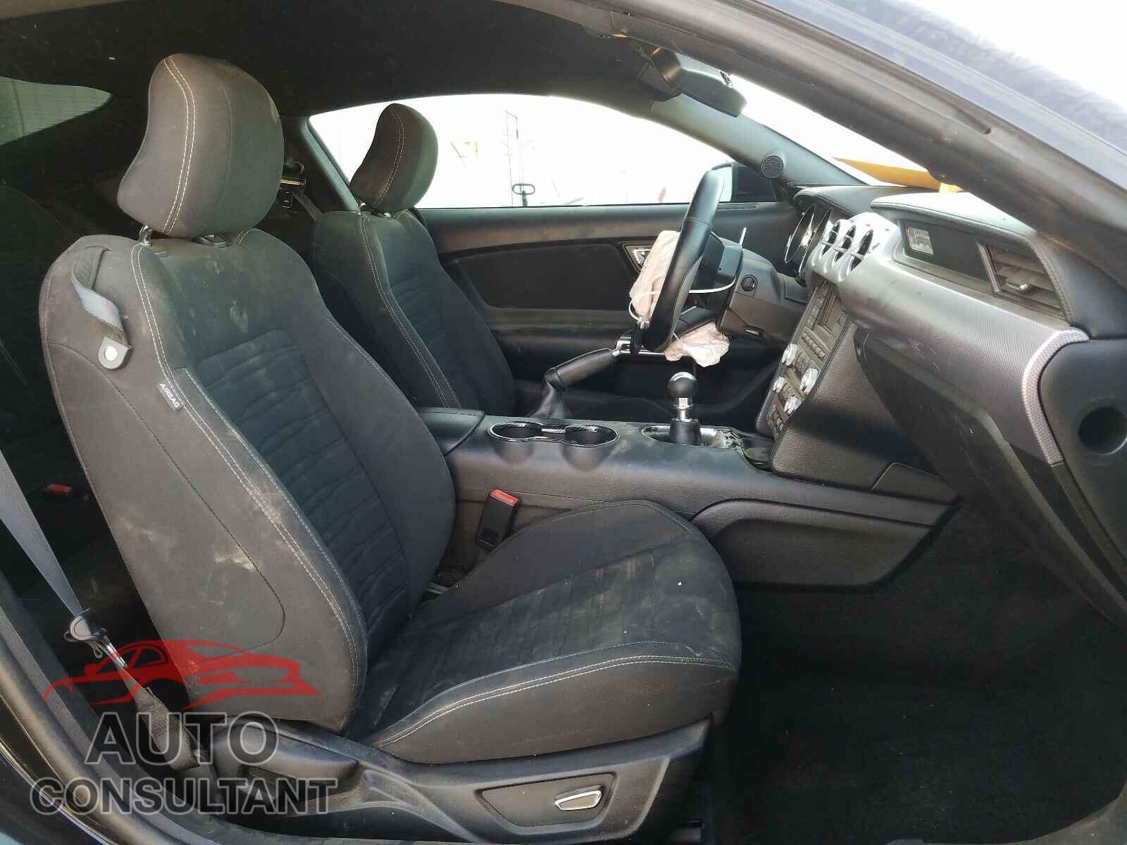 FORD MUSTANG 2017 - 1FA6P8CF1H5358698