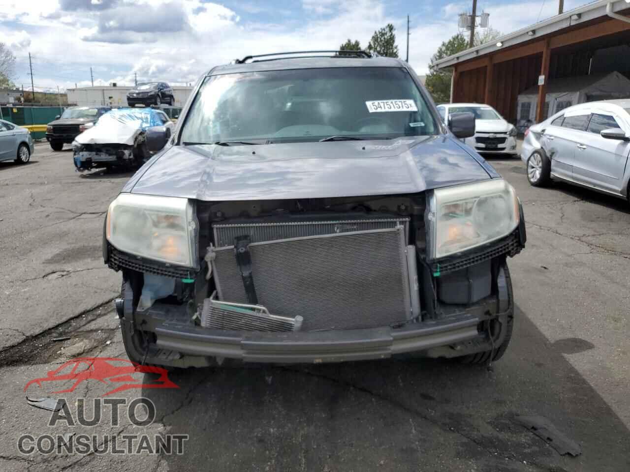 HONDA PILOT 2014 - 5FNYF4H5XEB009807