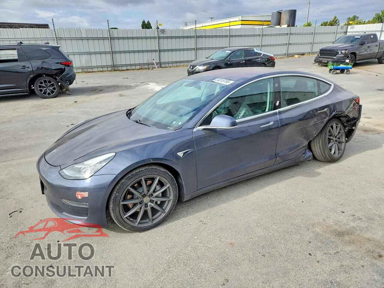 TESLA MODEL 3 2018 - 5YJ3E1EAXJF046461