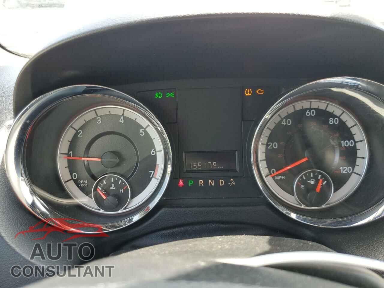 DODGE RAM 1500 2016 - 2C4RDGCG1GR369947