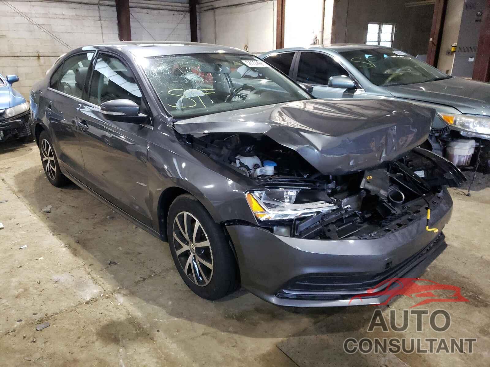 VOLKSWAGEN JETTA 2017 - 3VWDB7AJXHM394513