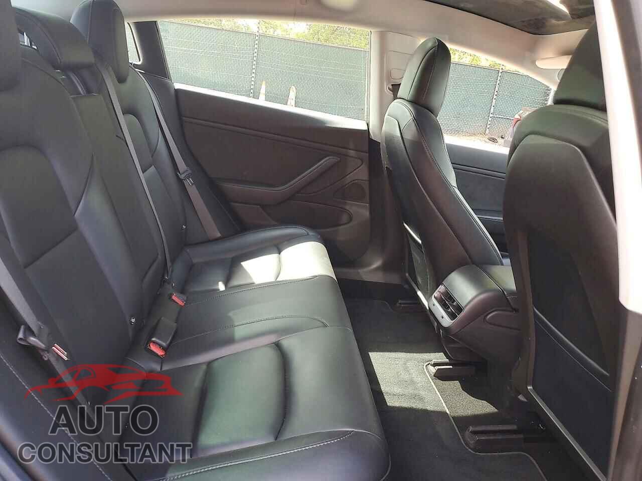 TESLA MODEL 3 2018 - 5YJ3E1EA1JF089134