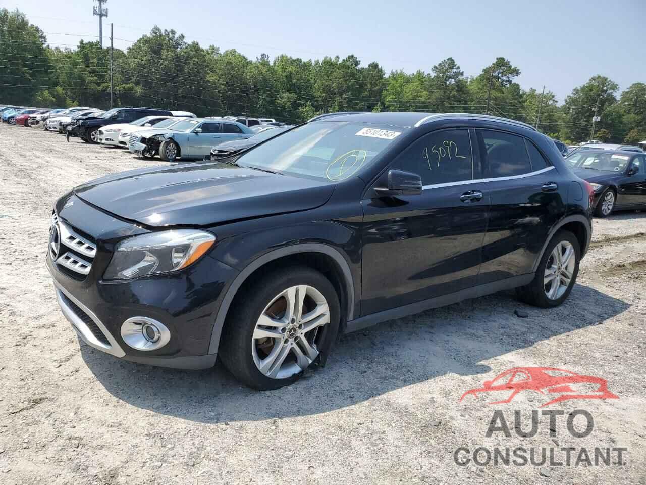 MERCEDES-BENZ GLA-CLASS 2018 - WDCTG4EB1JJ522989