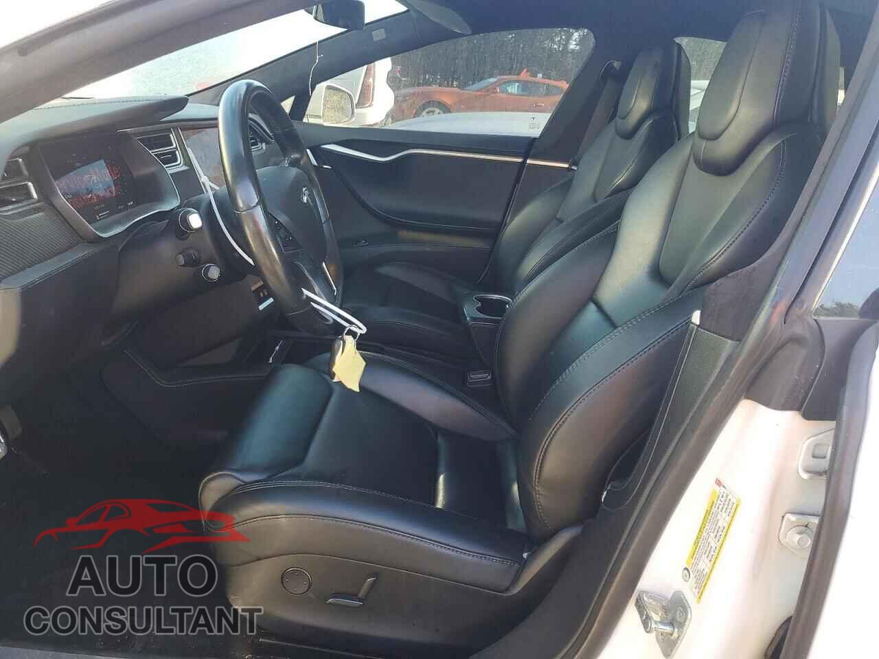 TESLA MODEL S 2018 - 5YJSA1E23JF243911