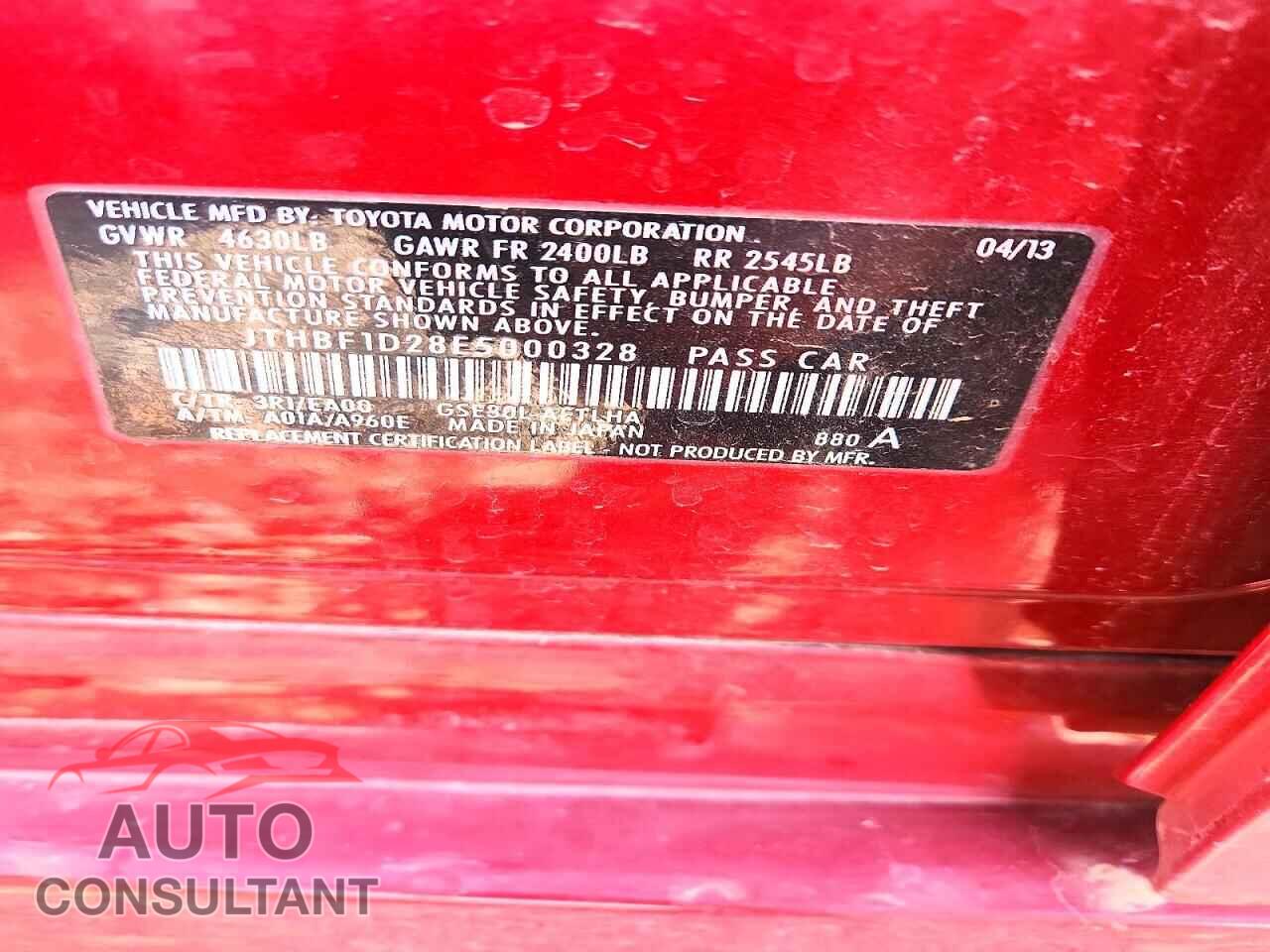 LEXUS IS 2014 - JTHBF1D28E5000328