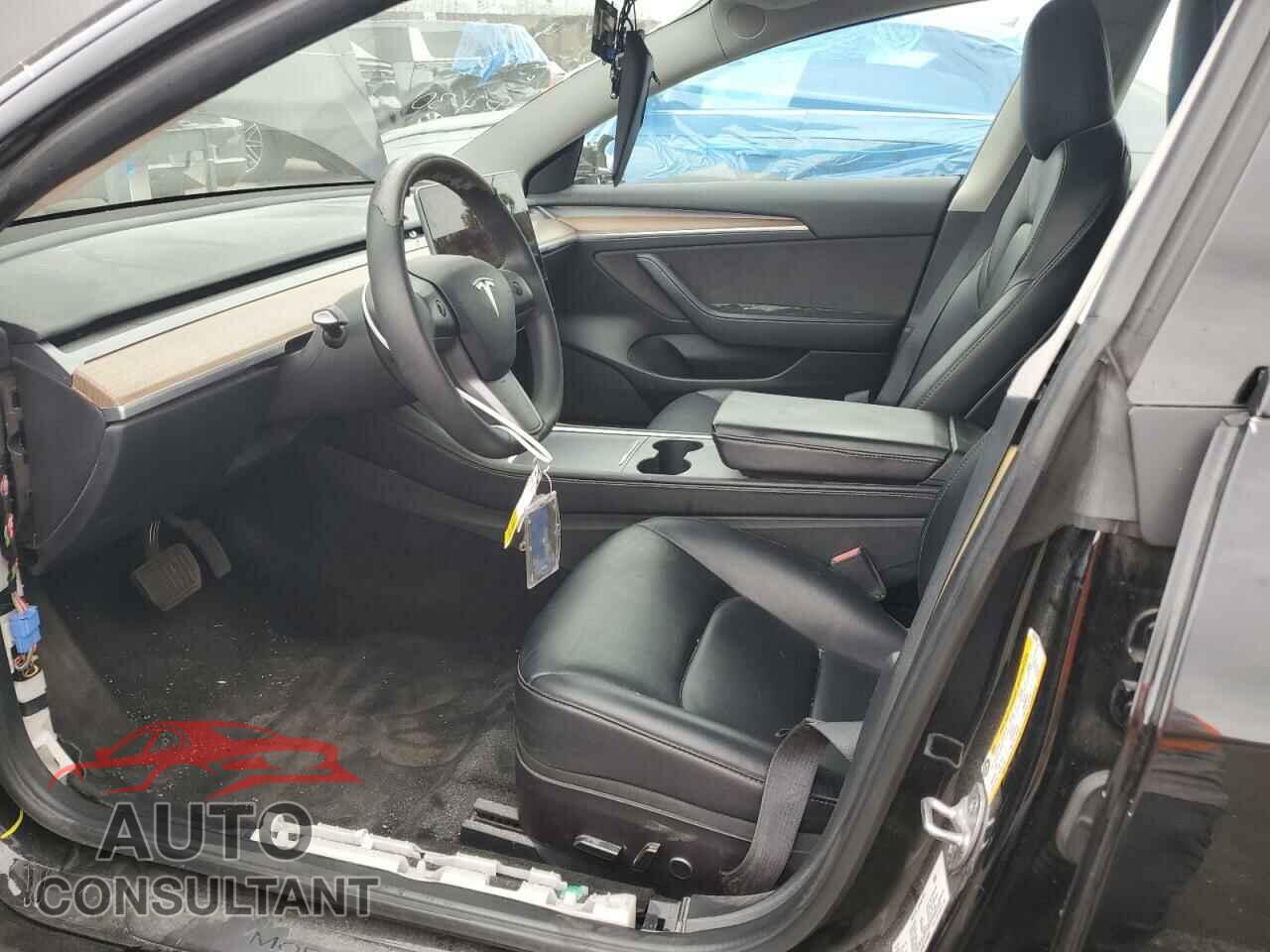TESLA MODEL 3 2022 - 5YJ3E1EA8NF303980