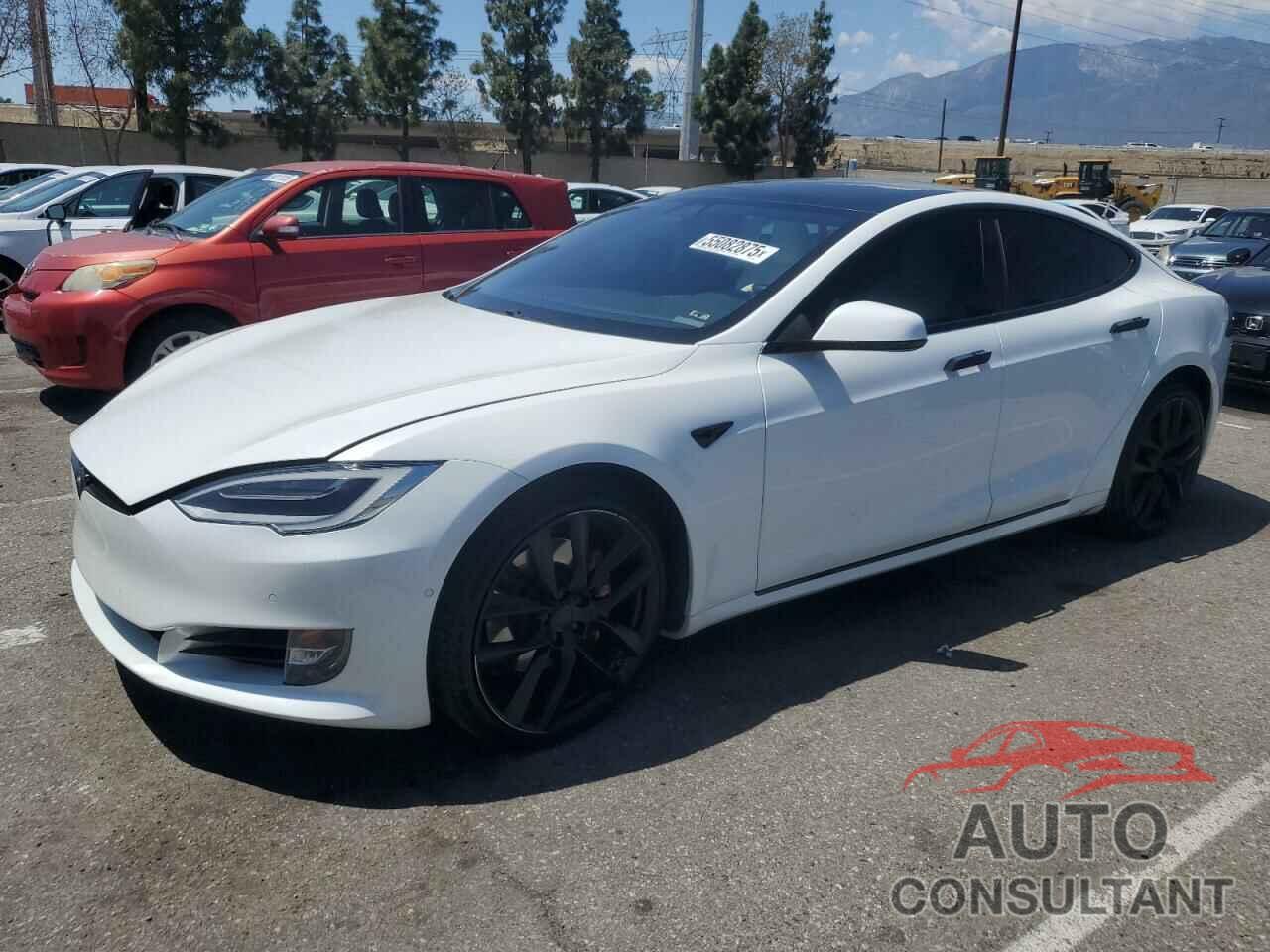 TESLA MODEL S 2020 - 5YJSA1E42LF401157