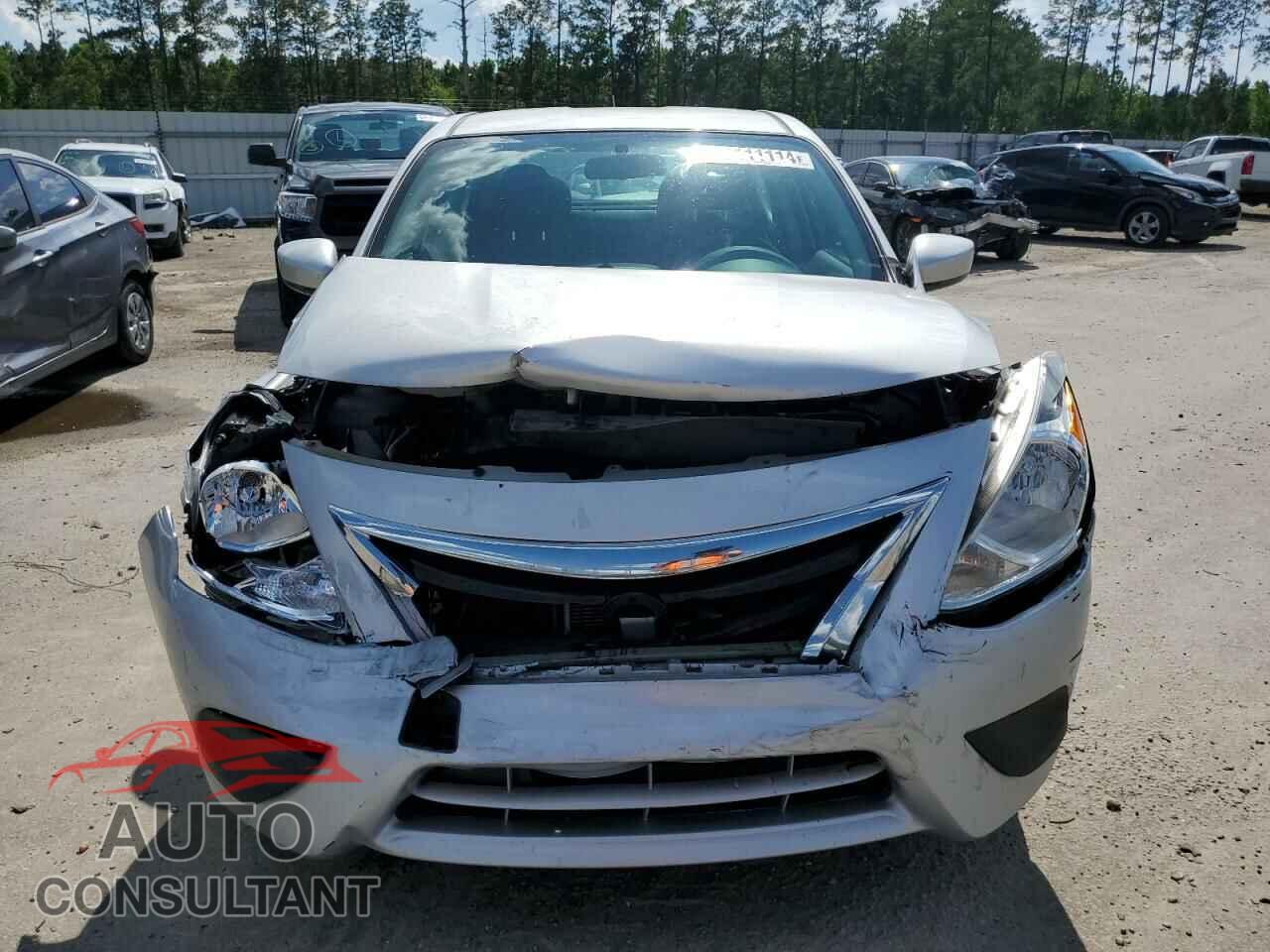 NISSAN VERSA 2019 - 3N1CN7AP3KL852273