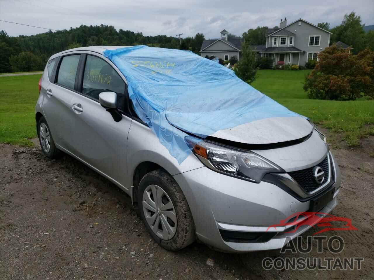 NISSAN VERSA 2018 - 3N1CE2CP1JL356113