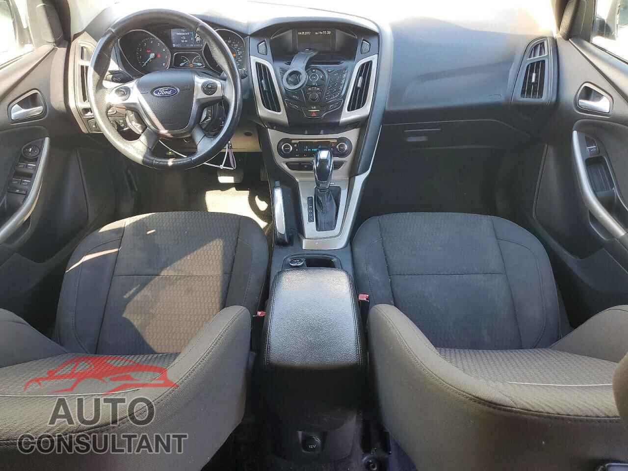 FORD FOCUS 2012 - 1FAHP3M29CL325332