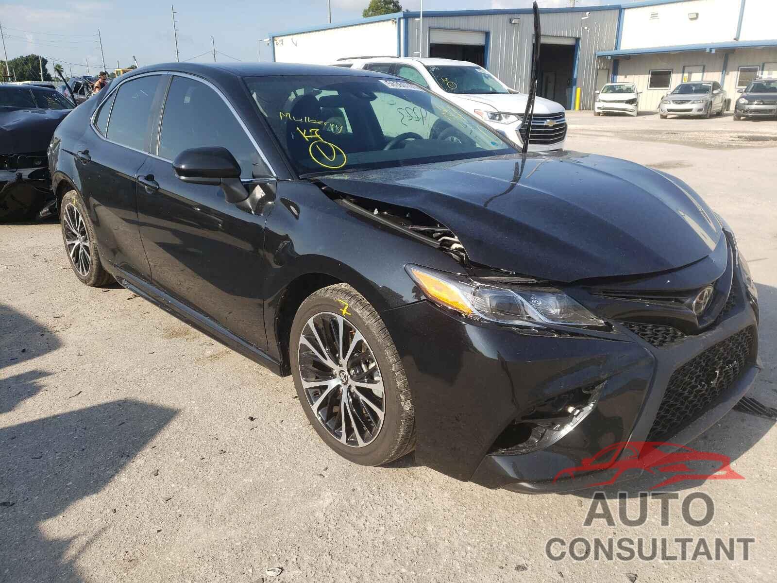 TOYOTA CAMRY 2020 - 4T1G11AK5LU400808