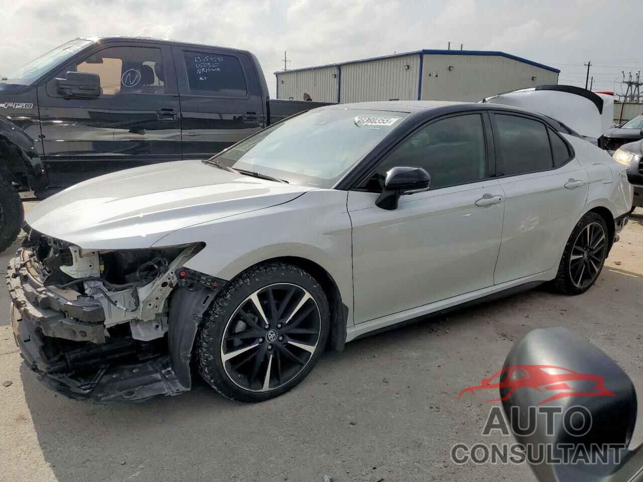 TOYOTA CAMRY 2019 - 4T1B61HK8KU168236