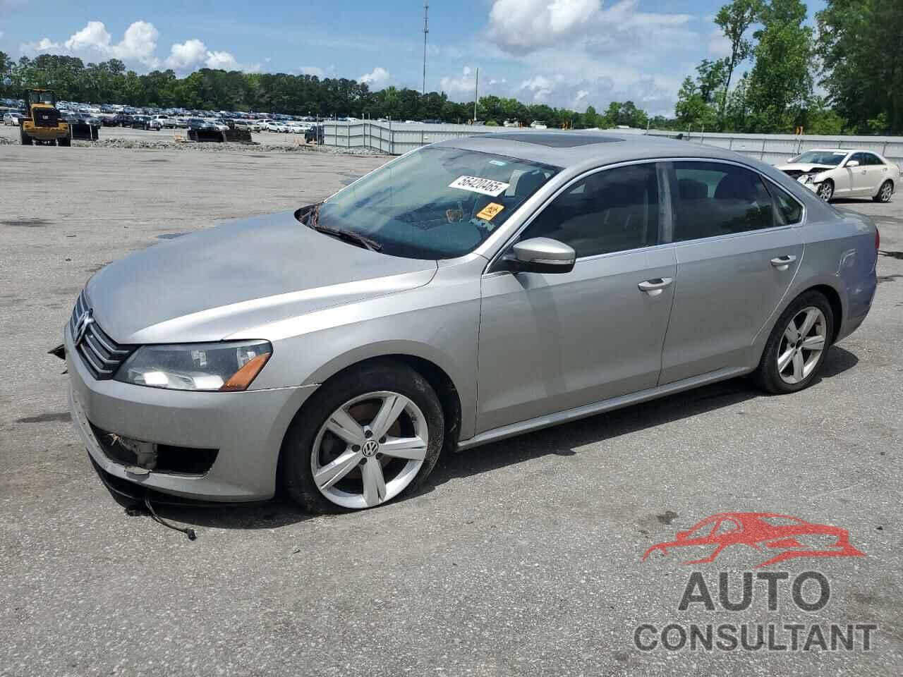VOLKSWAGEN PASSAT 2013 - 1VWBP7A35DC045118