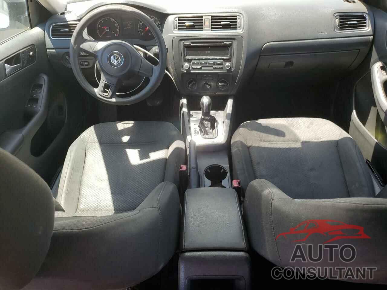 VOLKSWAGEN JETTA 2014 - 3VW2K7AJ0EM224647