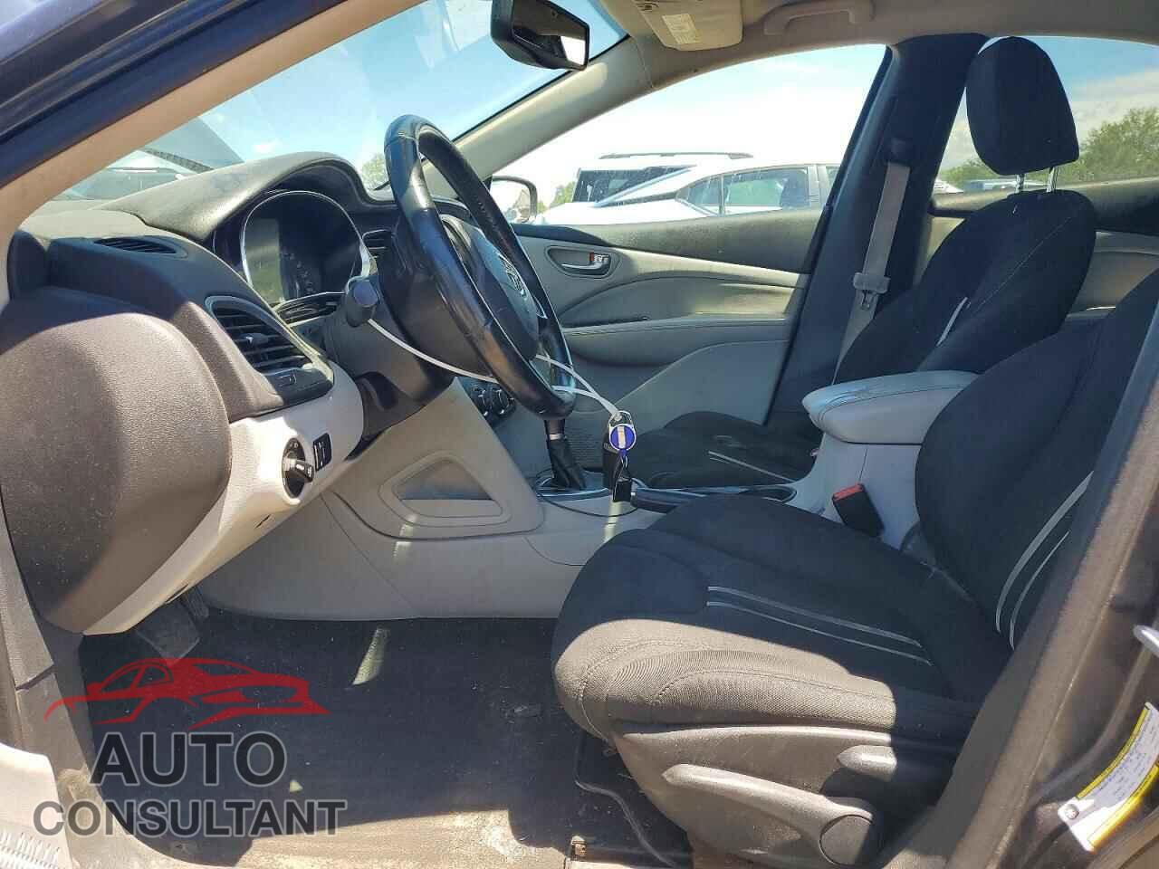 DODGE DART 2013 - 1C3CDFBA4DD344010