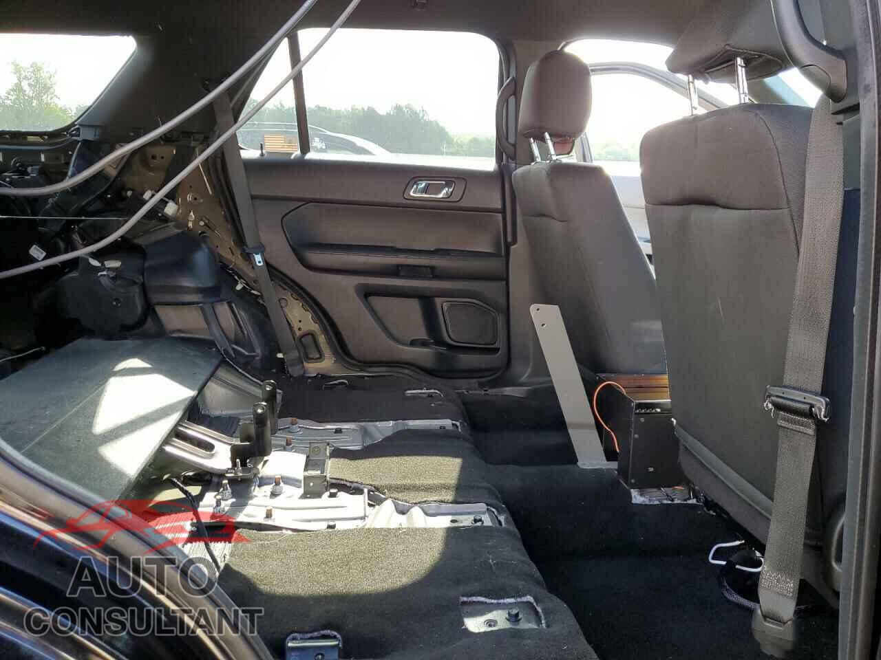 FORD EXPLORER 2018 - 1FM5K8ARXJGA84456