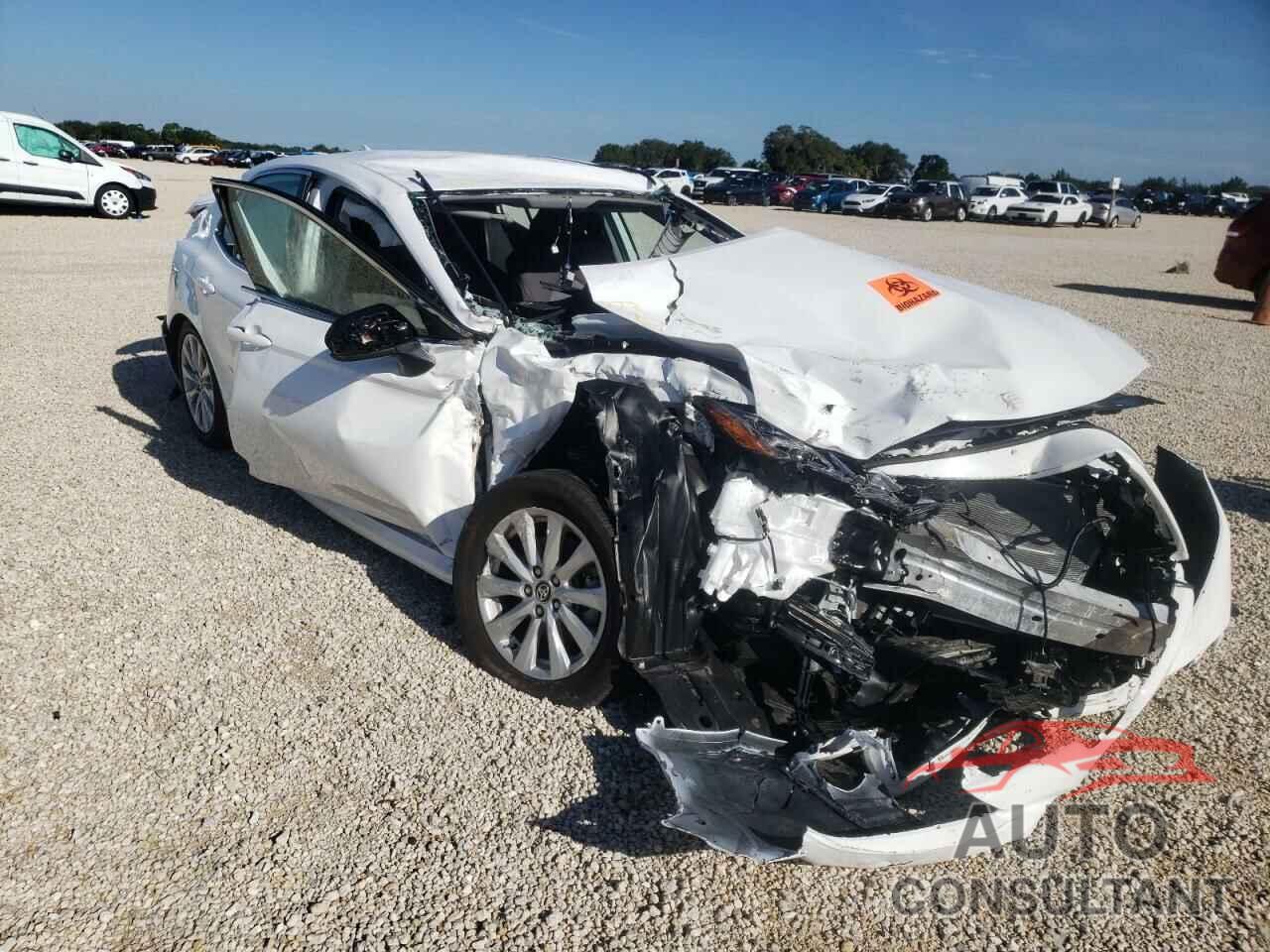 TOYOTA CAMRY 2020 - 4T1C11AK2LU874228