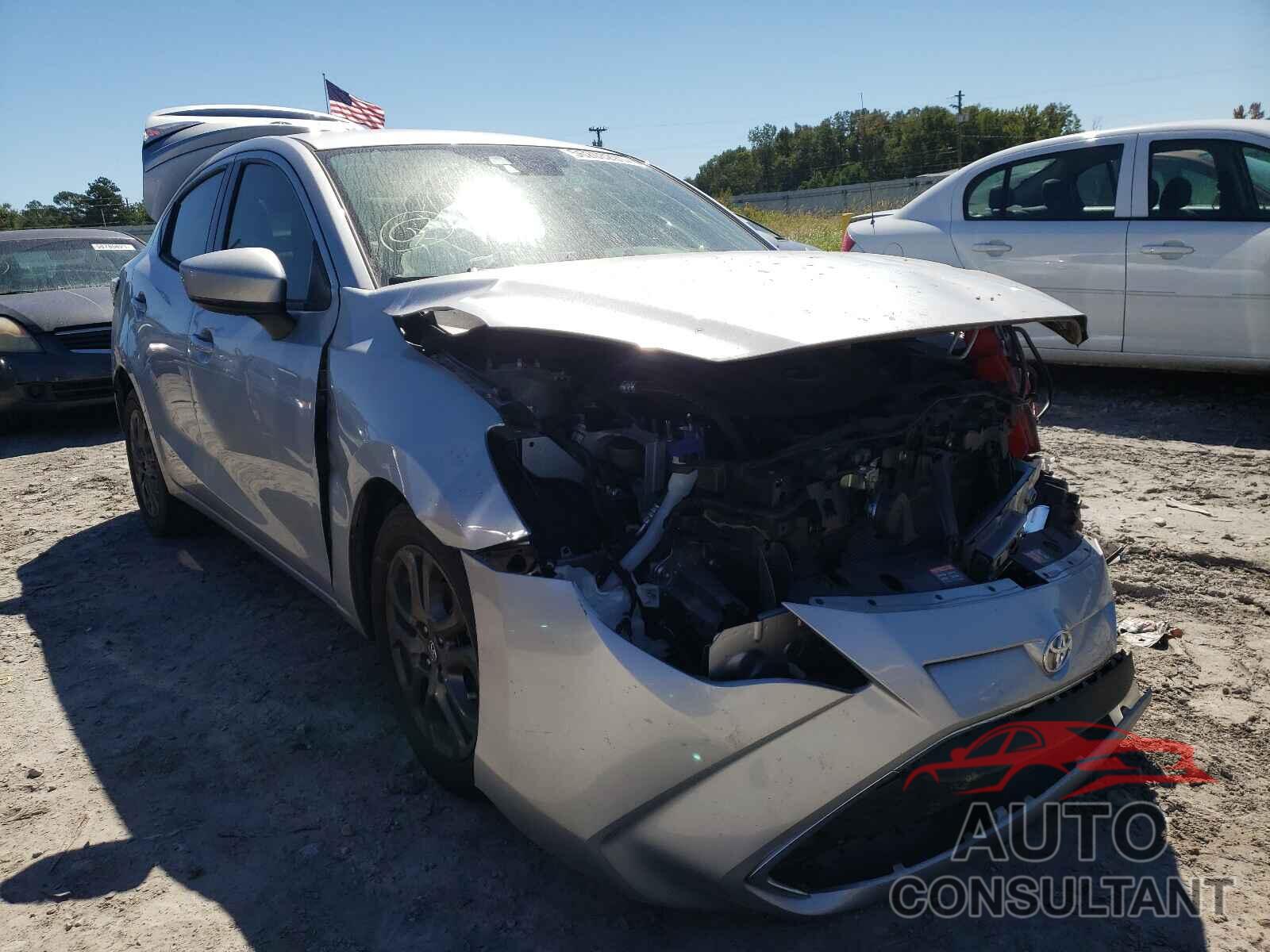 TOYOTA YARIS 2019 - 3MYDLBYV2KY500885