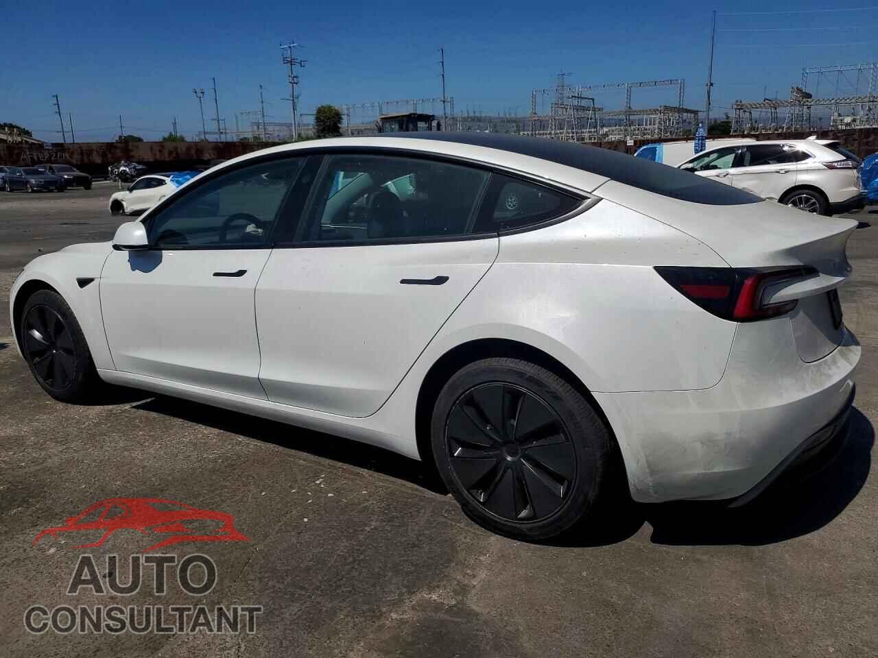 TESLA MODEL 3 2024 - 5YJ3E1EA7RF737975