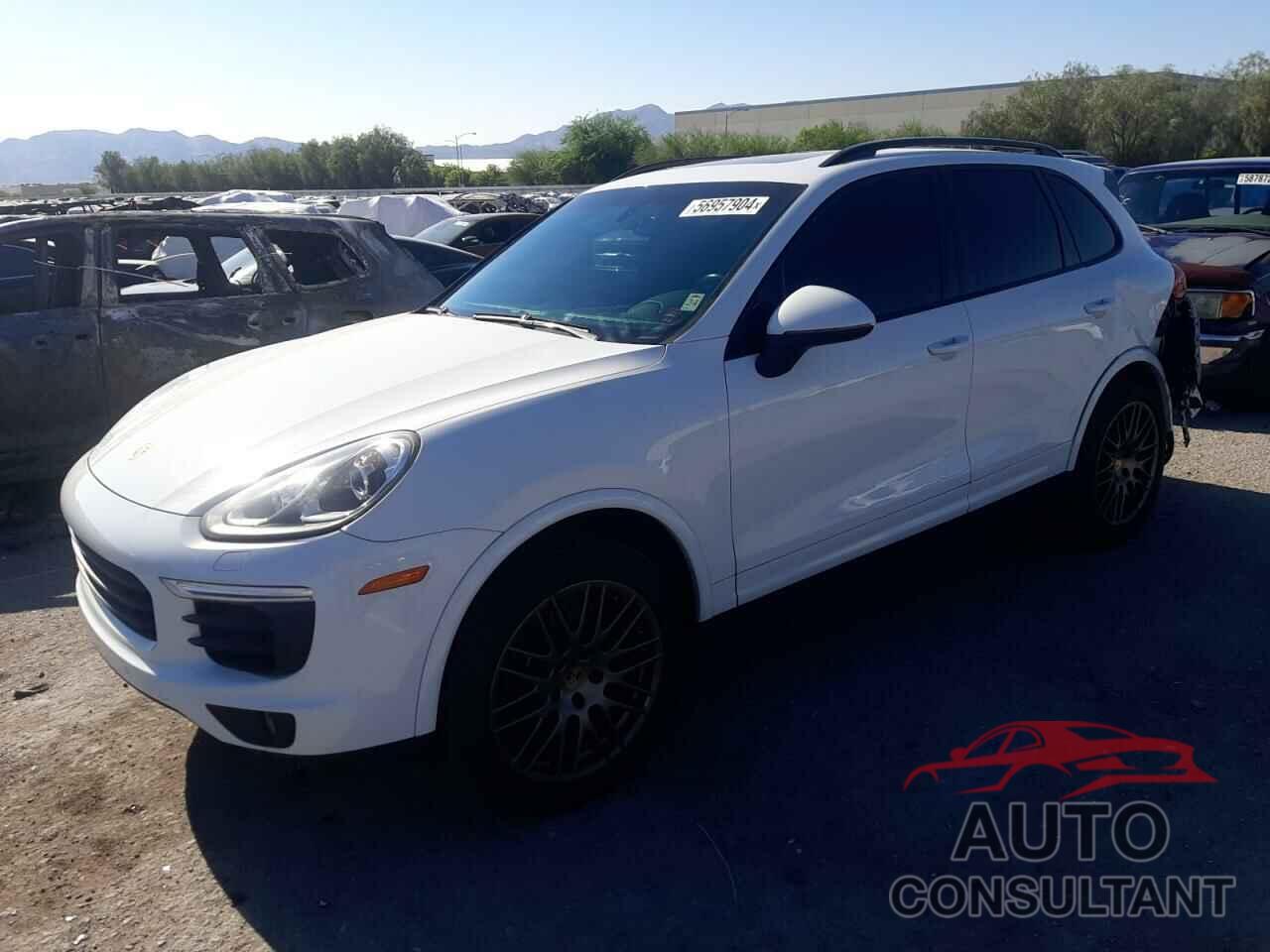 PORSCHE CAYENNE 2017 - WP1AA2A23HKA83175