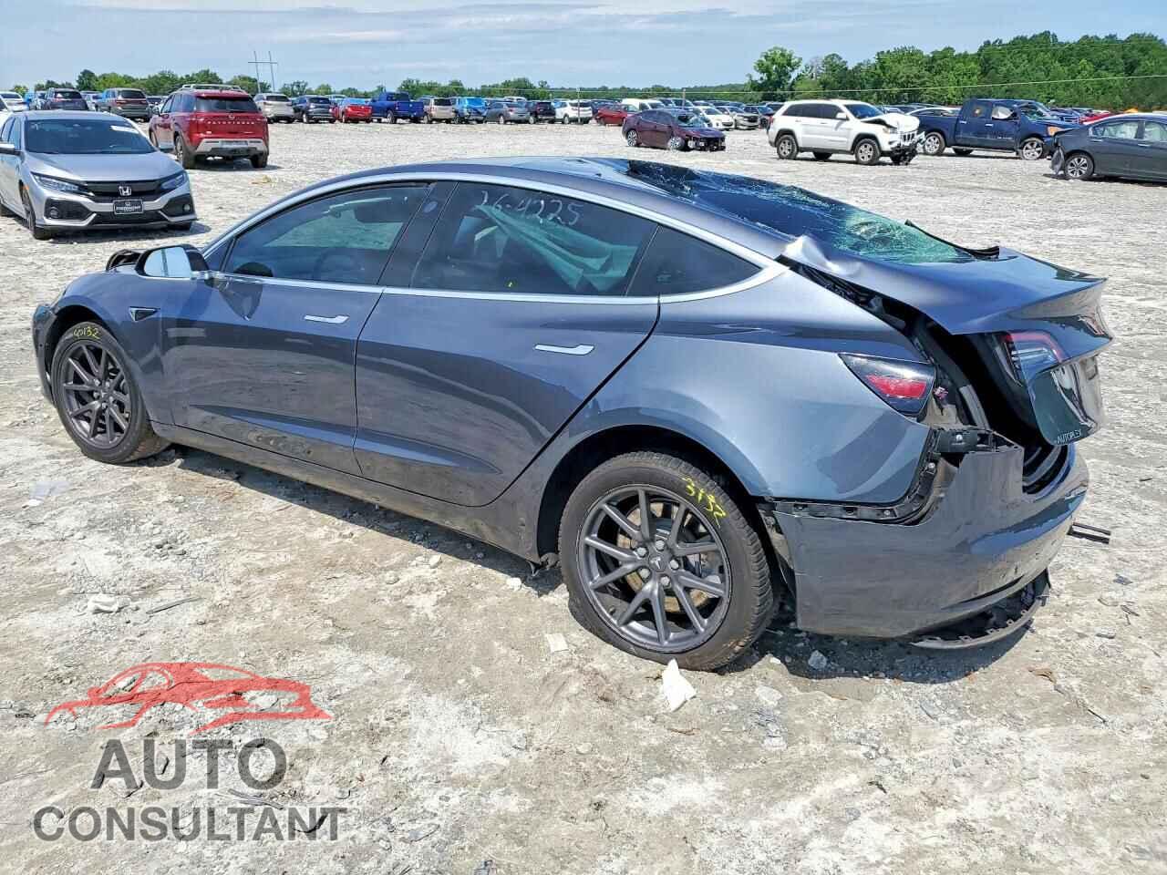 TESLA MODEL 3 2018 - 5YJ3E1EA2JF123811