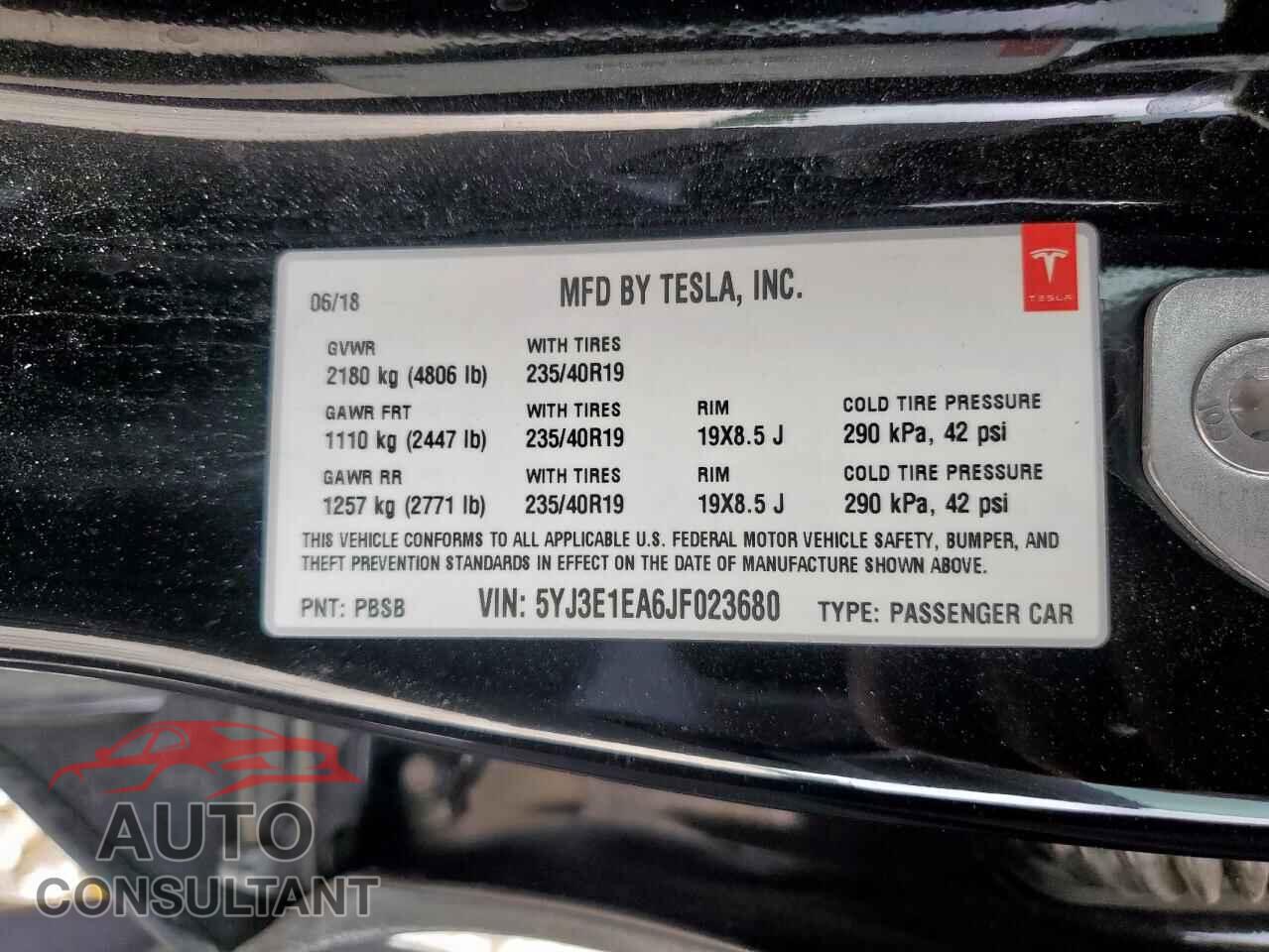 TESLA MODEL 3 2018 - 5YJ3E1EA6JF023680