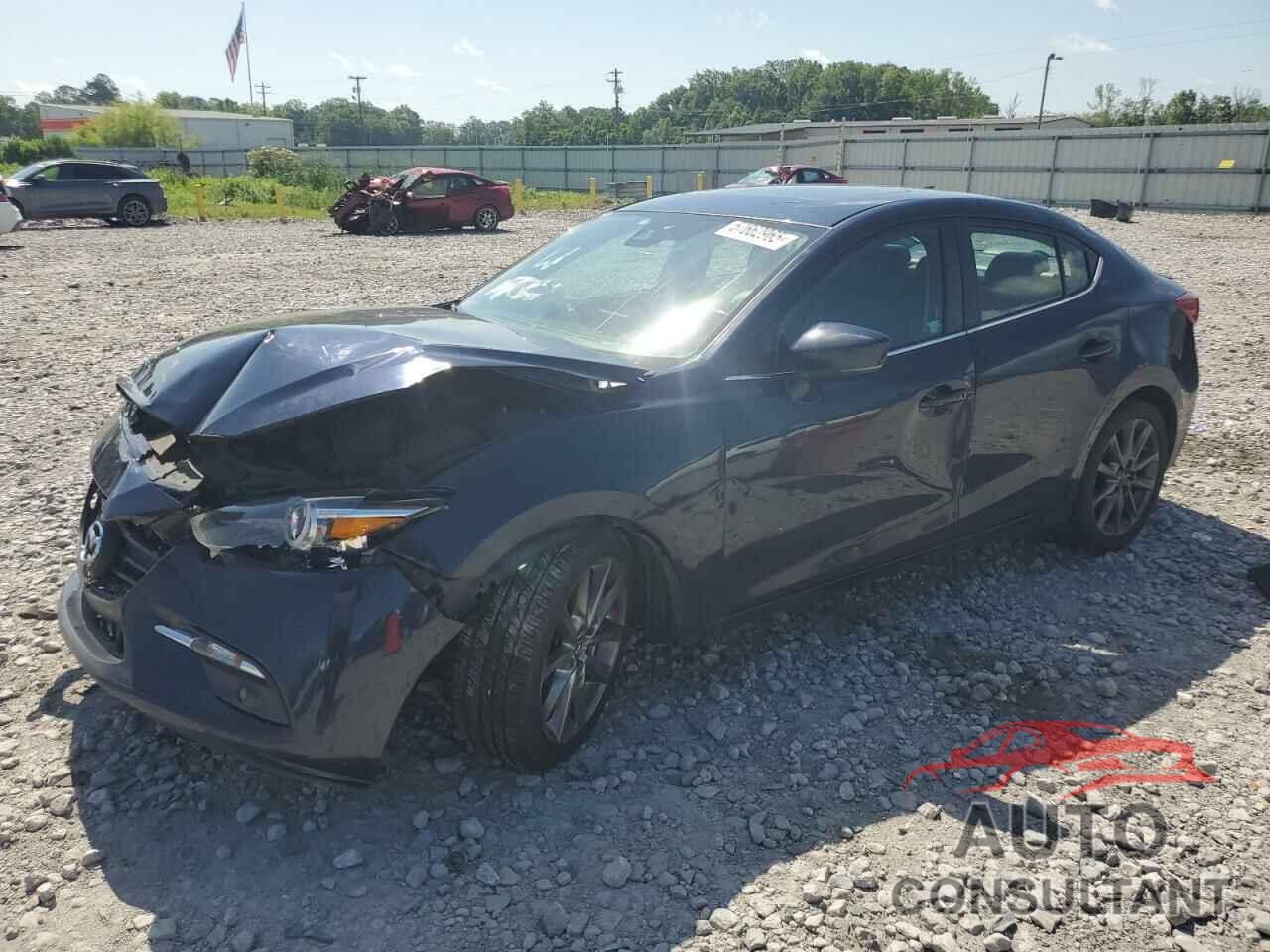MAZDA 3 2018 - 3MZBN1W30JM179654