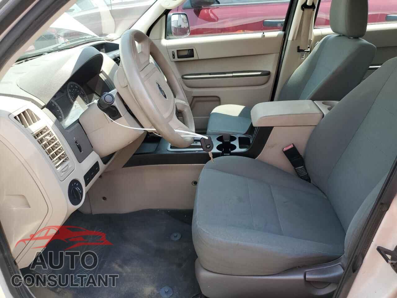 FORD ESCAPE 2011 - 1FMCU9C70BKC09742