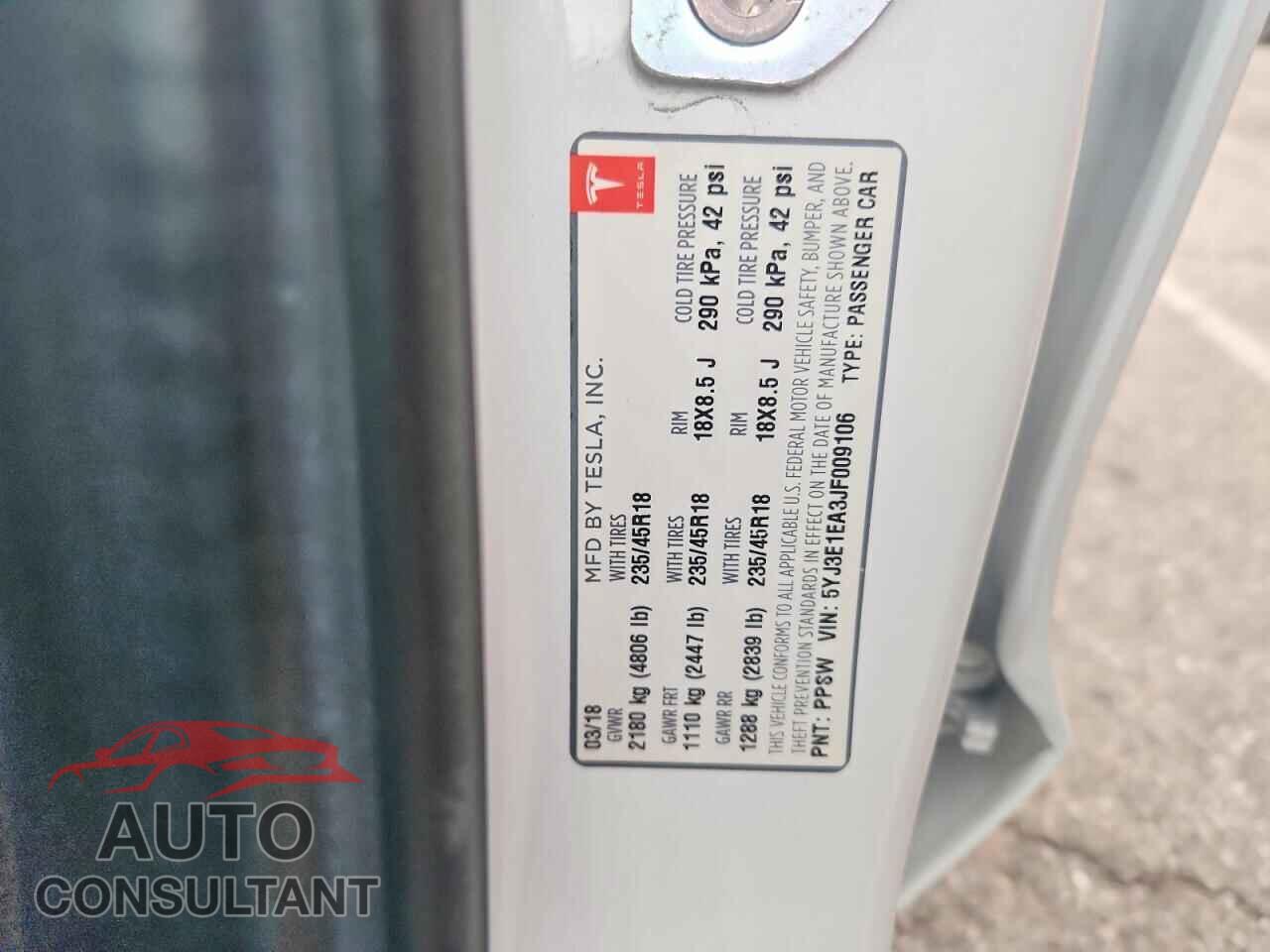 TESLA MODEL 3 2018 - 5YJ3E1EA3JF009106