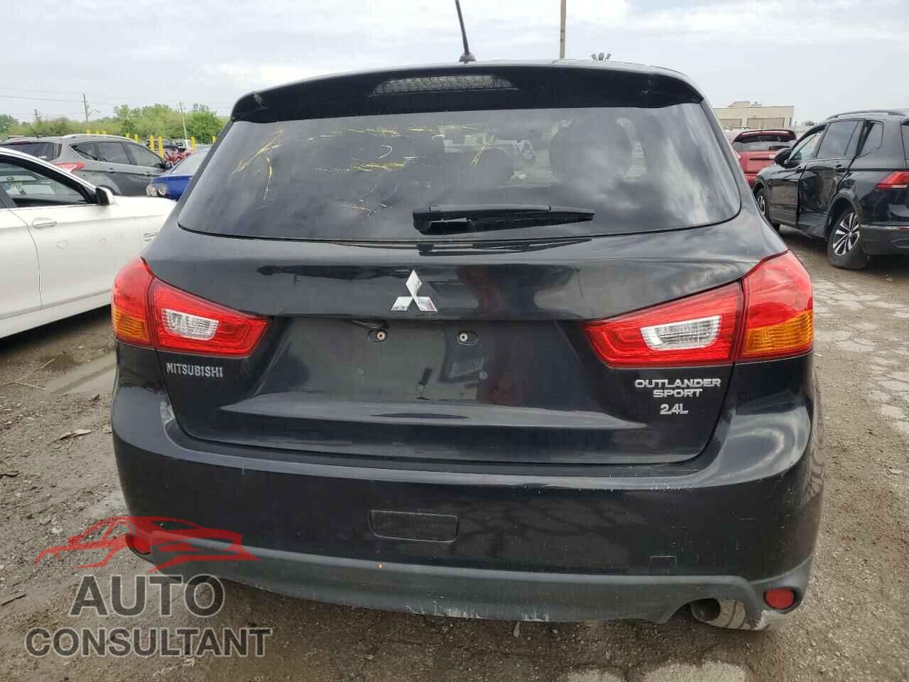 MITSUBISHI OUTLANDER 2015 - 4A4AP3AW2FE043229
