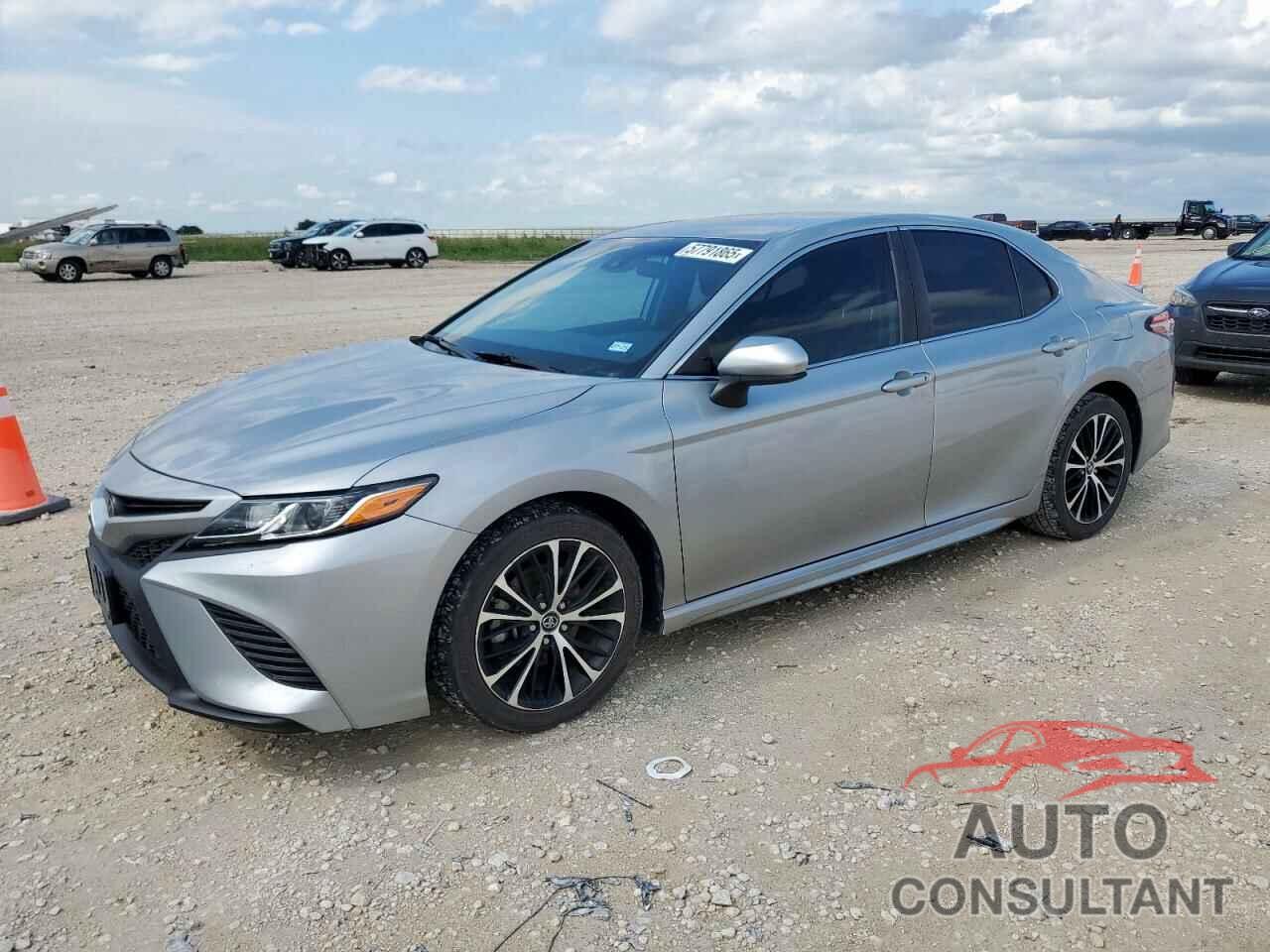 TOYOTA CAMRY 2019 - 4T1B11HK2KU839074