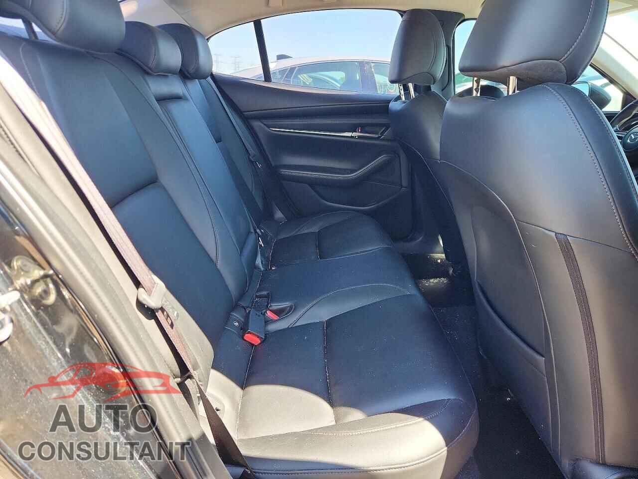 MAZDA 3 2019 - JM1BPACL9K1110686