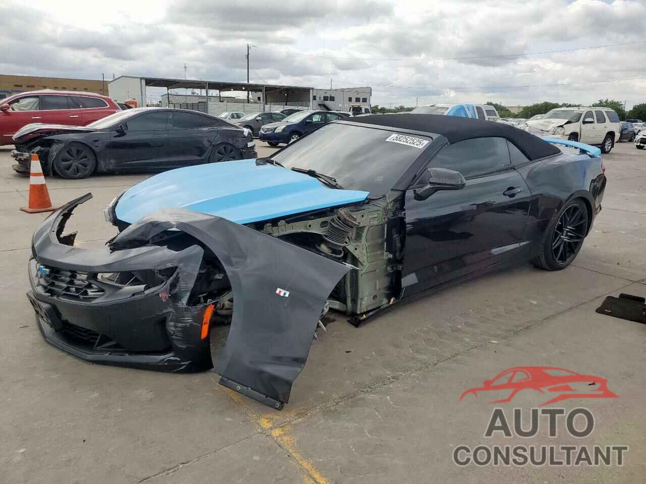 CHEVROLET CAMARO 2019 - 1G1FB3DS3K0132005