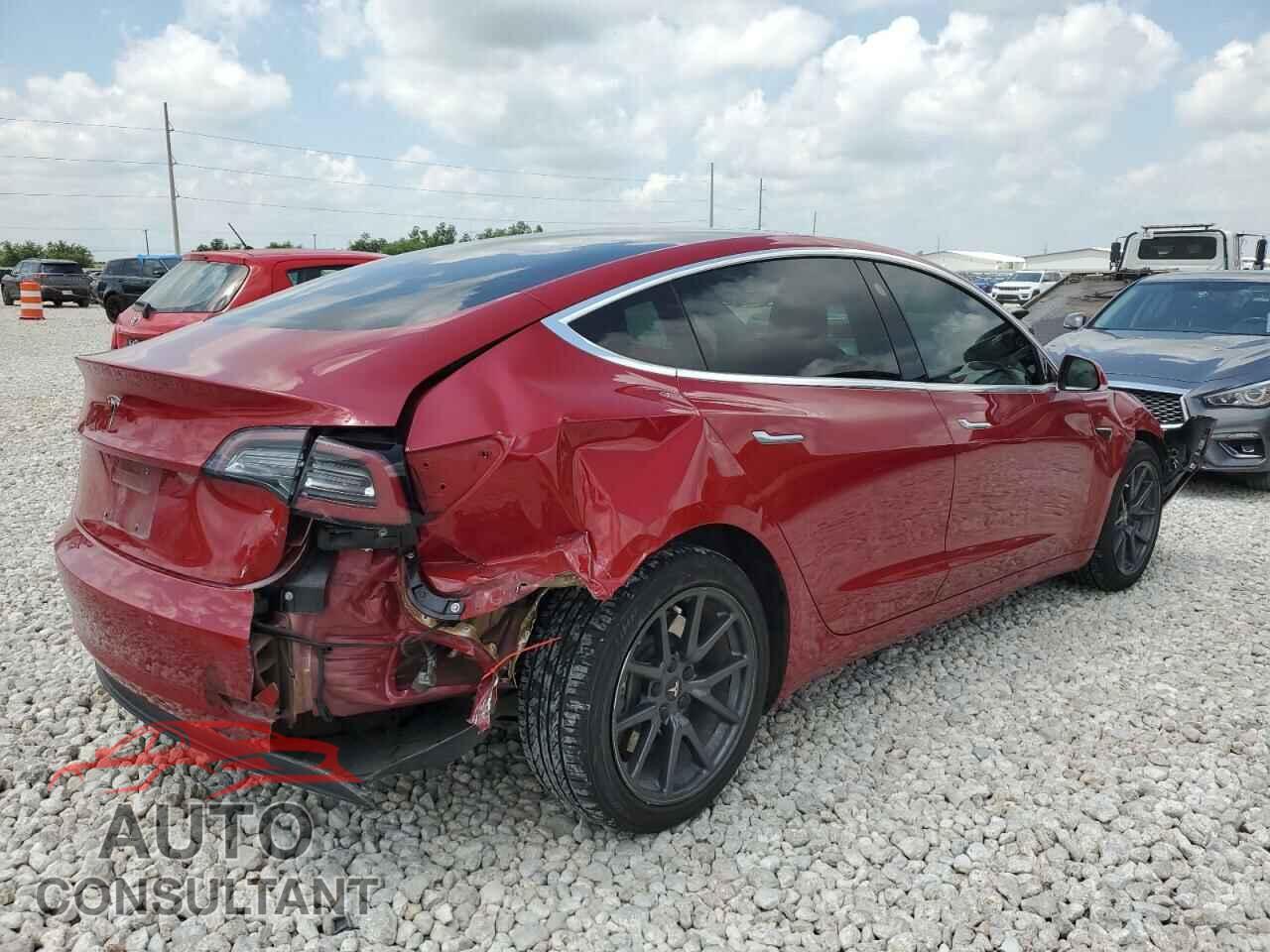 TESLA MODEL 3 2018 - 5YJ3E1EA0JF048123
