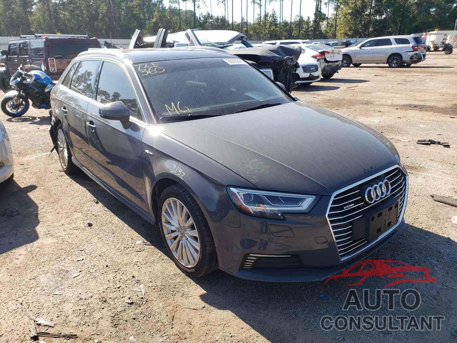 AUDI A3 2017 - WAUTPBFFXHA137434