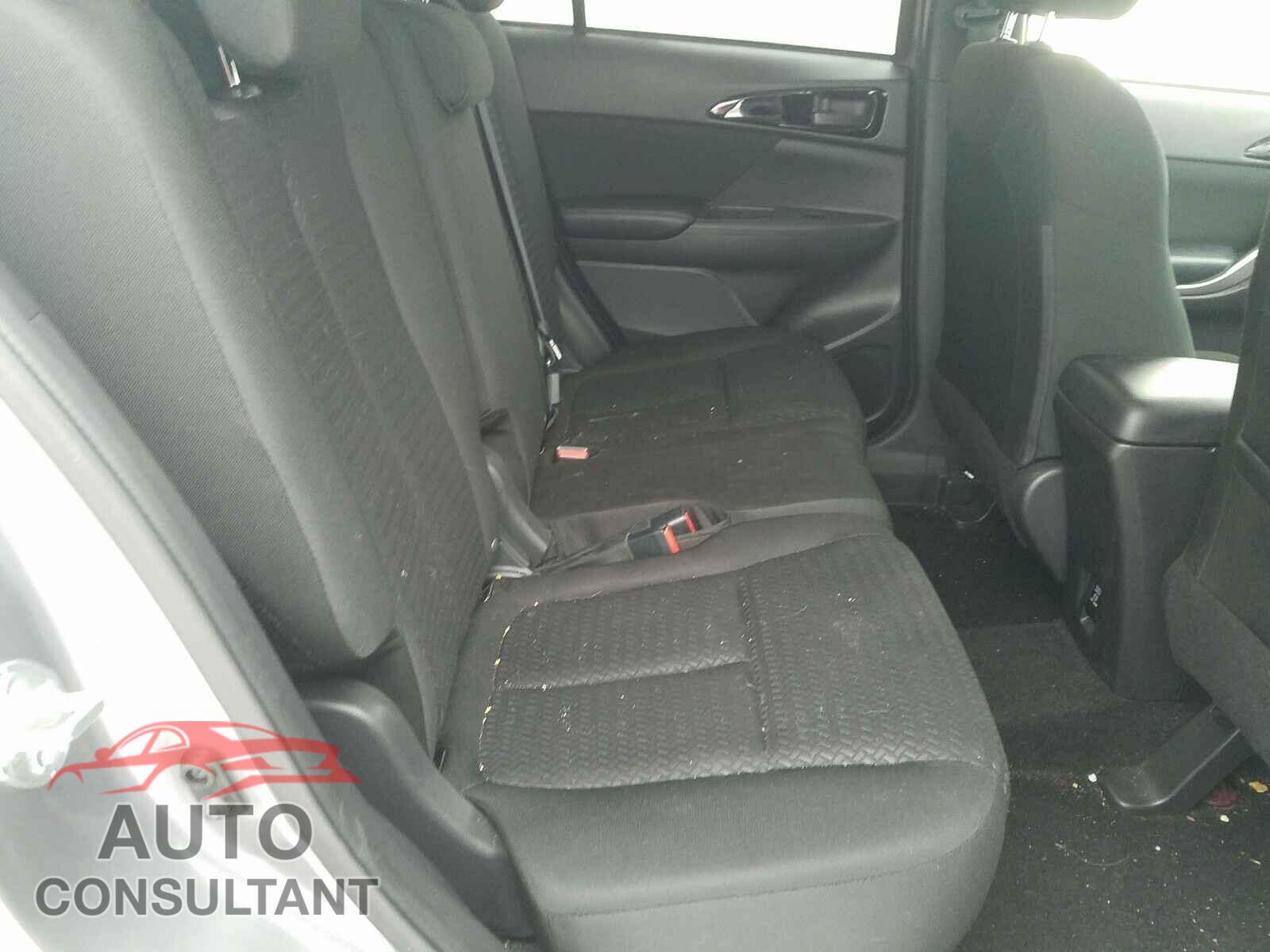 MITSUBISHI ECLIPSE 2018 - JA4AT3AA6JZ063079