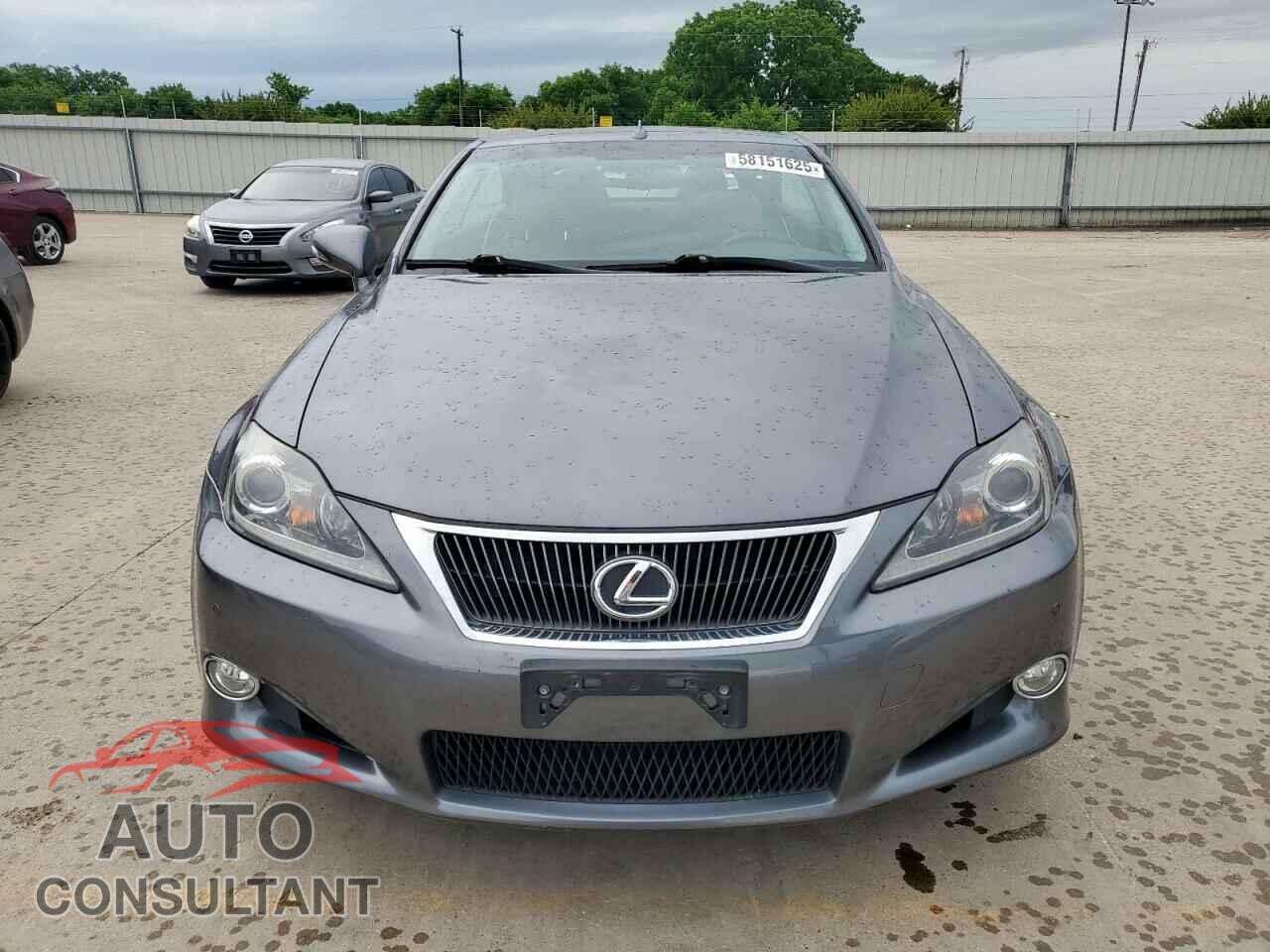 LEXUS IS 2012 - JTHFE2C20C2507458